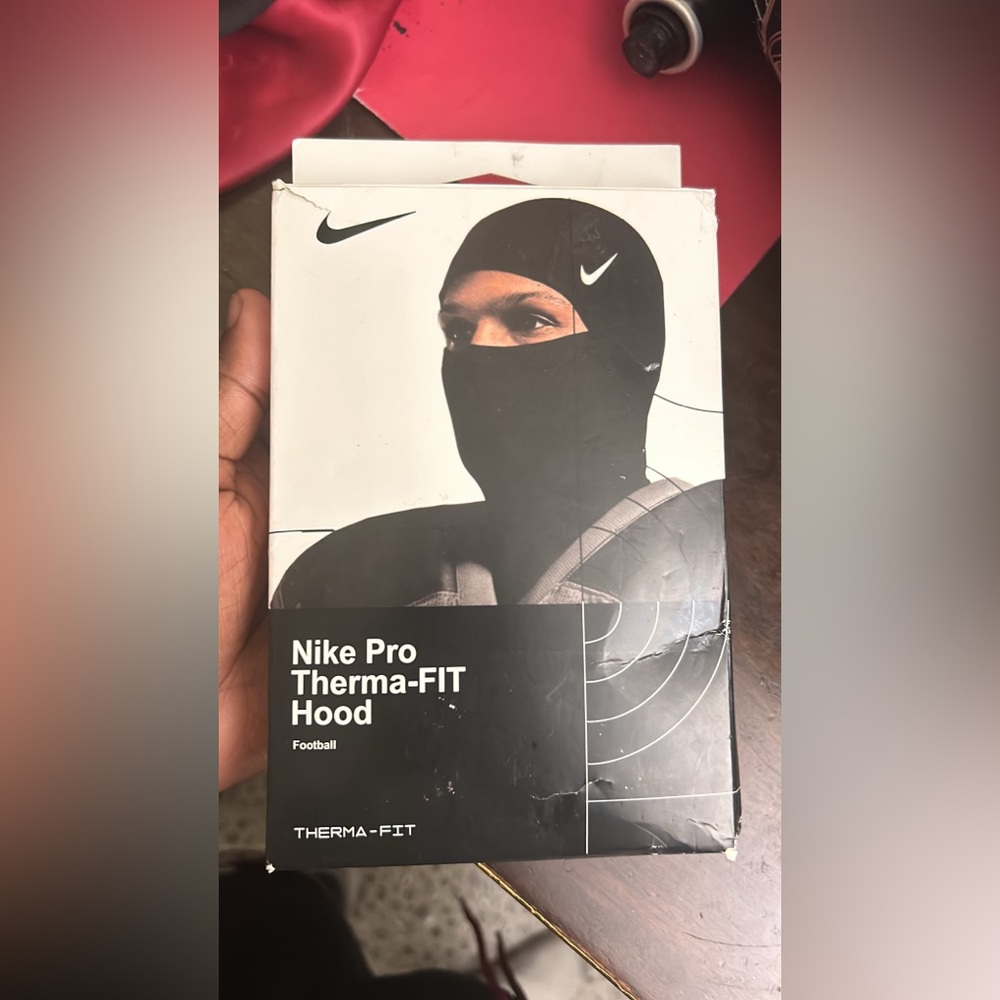 Nike Pro Hyperwarm Hood